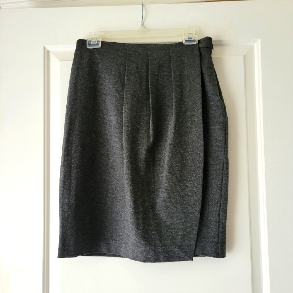 Banana Republic Pencil Skirt Gray Size 4
